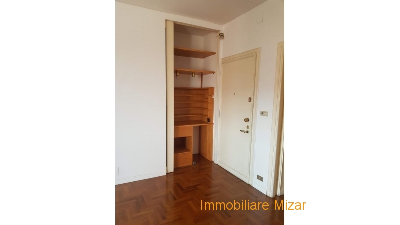 5 ingresso appartamento 2